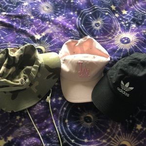 Pack of 3 hats